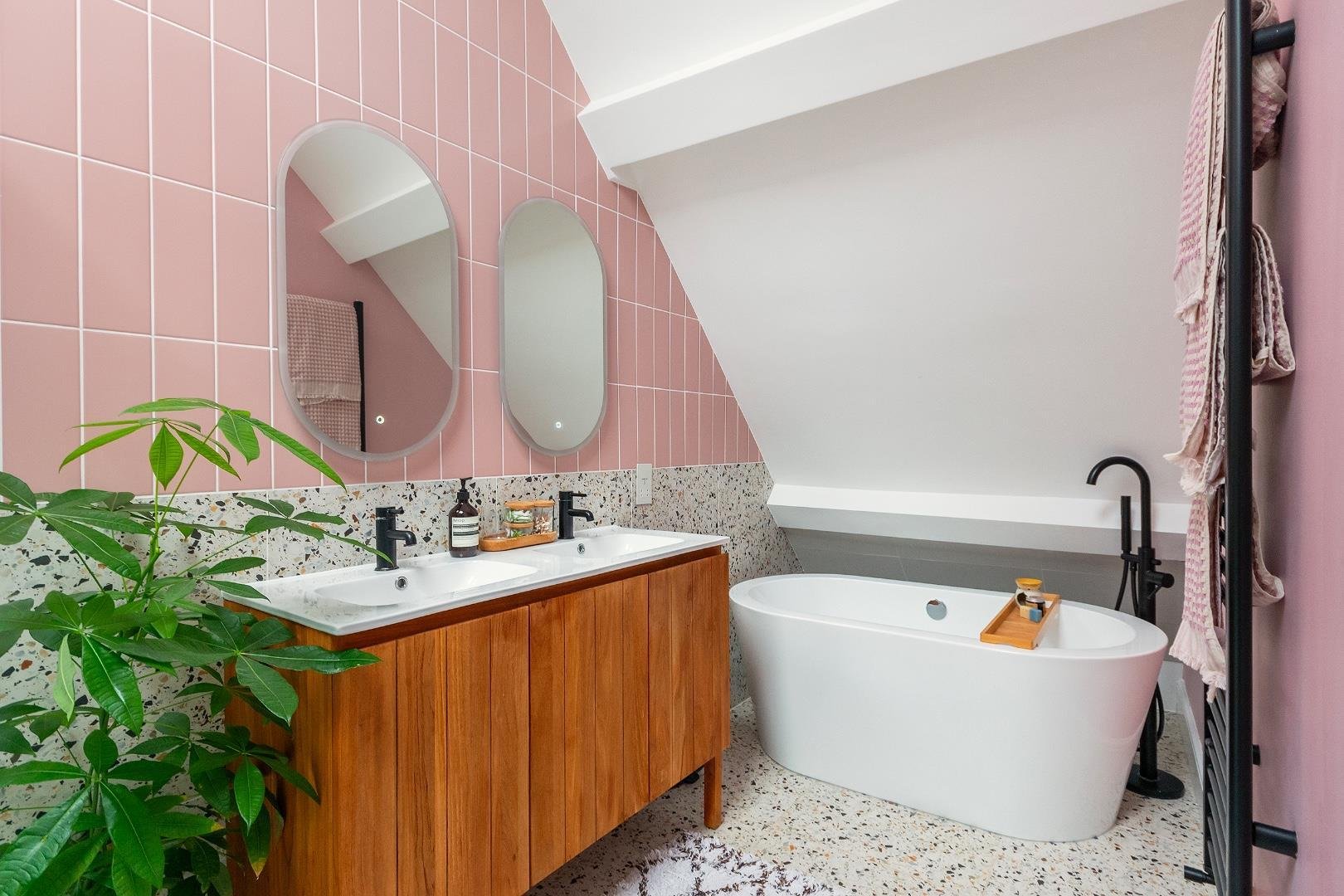 Albermarle row hotwells 33606257 f0 k4 arh bathroom e