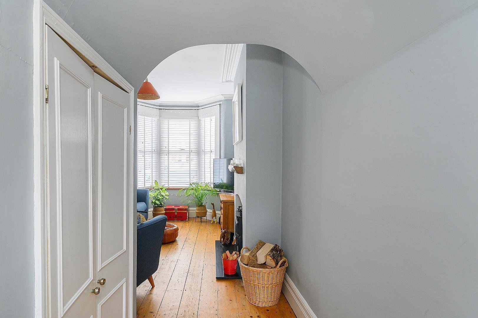 Aubrey road bedminster 34925431 9 a8 rbr living room f