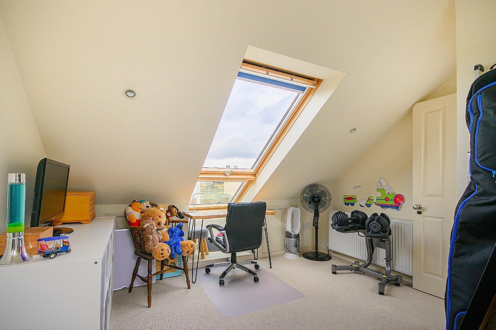 Aubrey road bedminster 34925431 9 a8 rbr loft room b