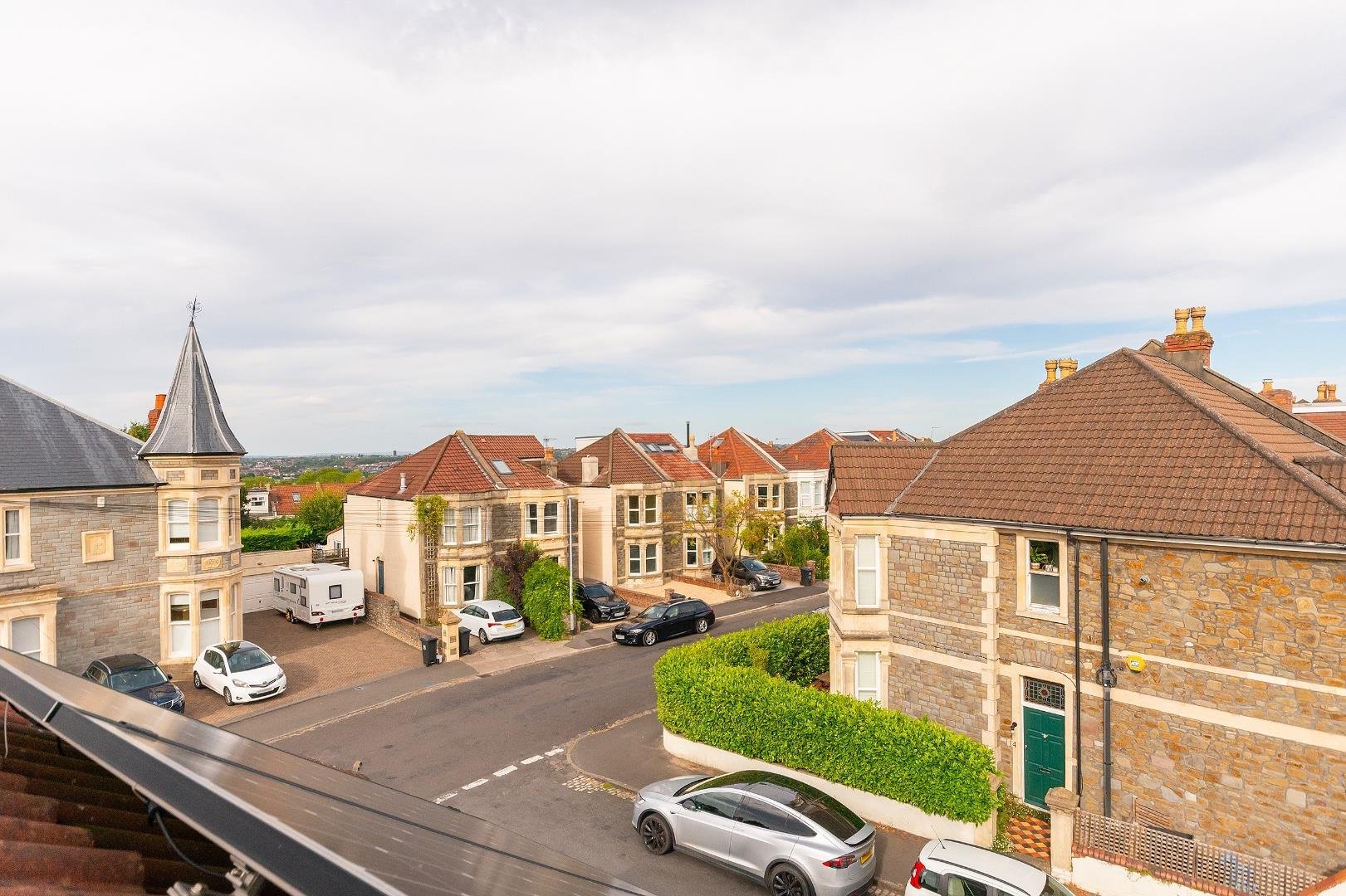 Beaconsfield road knowle 33311454 1 b2 rke loft view a