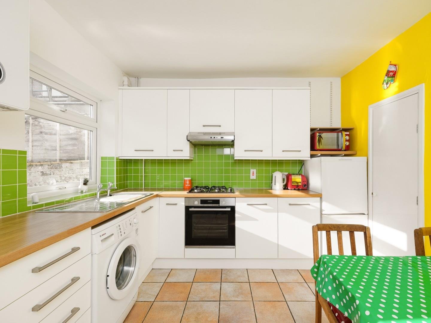 Bellevue terrace totterdown 34970404 tb3 260925 013