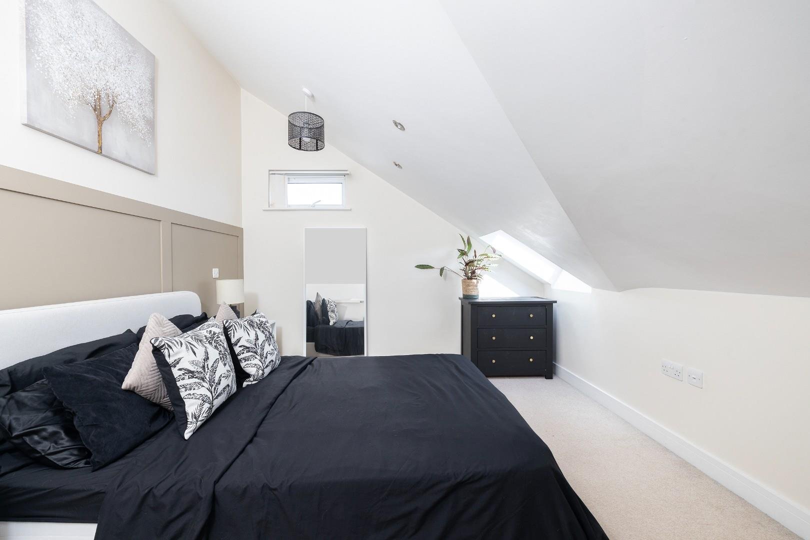 Bishopsworth road bedminster down 33037068 cd7 a8725