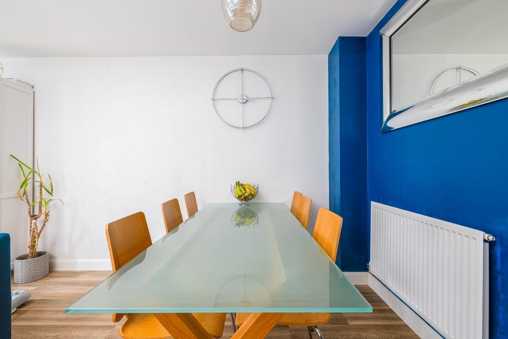 Casey close knowle 33625963 cd7 a0503
