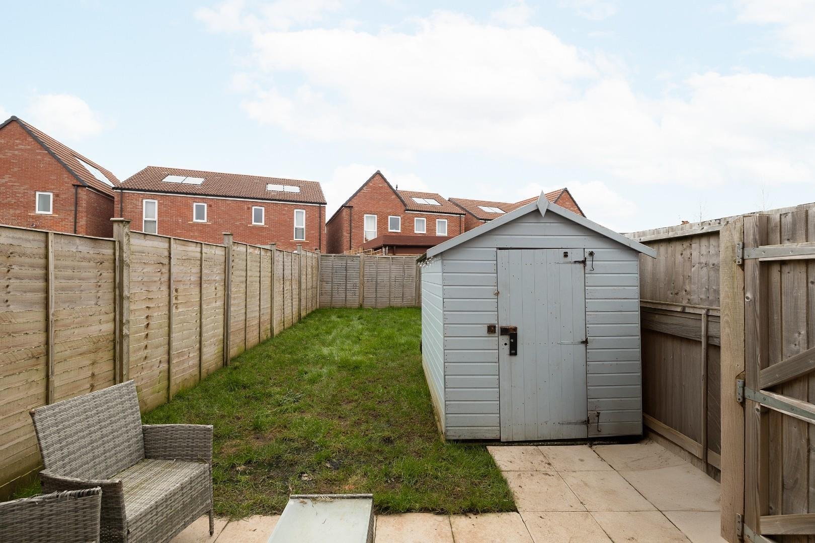 Casey close knowle 33625963 cd7 a0534