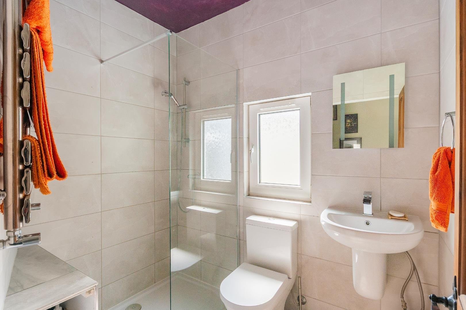 Chester park road fishponds 34788286 1 c5 prsl bathroom b