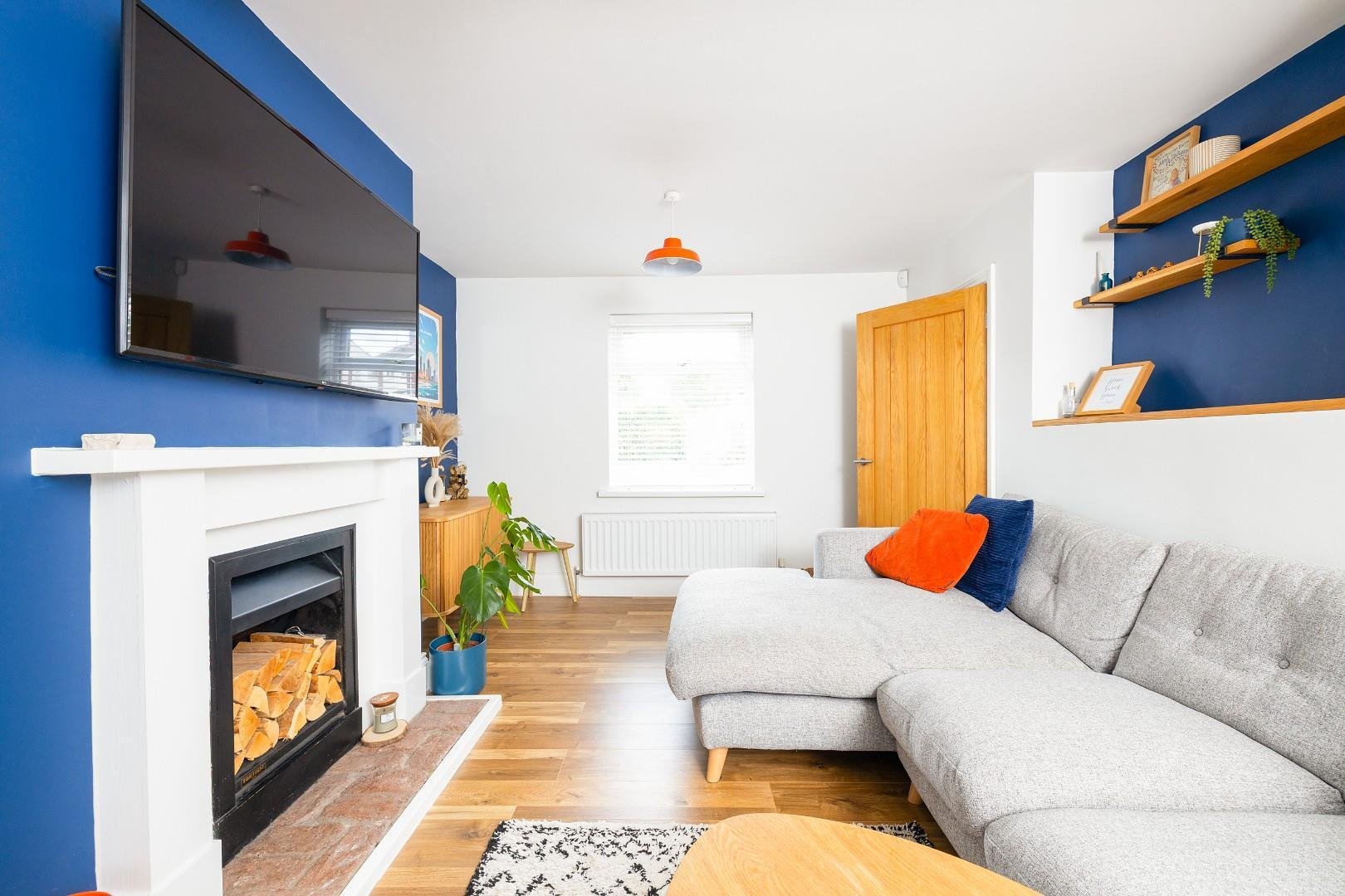 Clare road kingswood 34021882 cd7 a9196