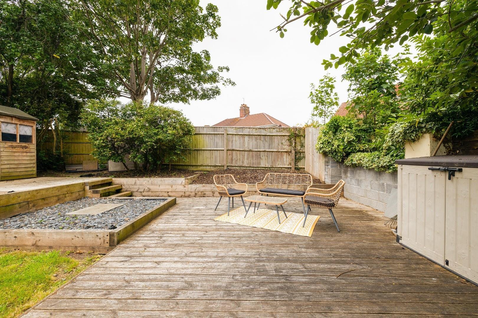 Clare road kingswood 34021882 cd7 a9233