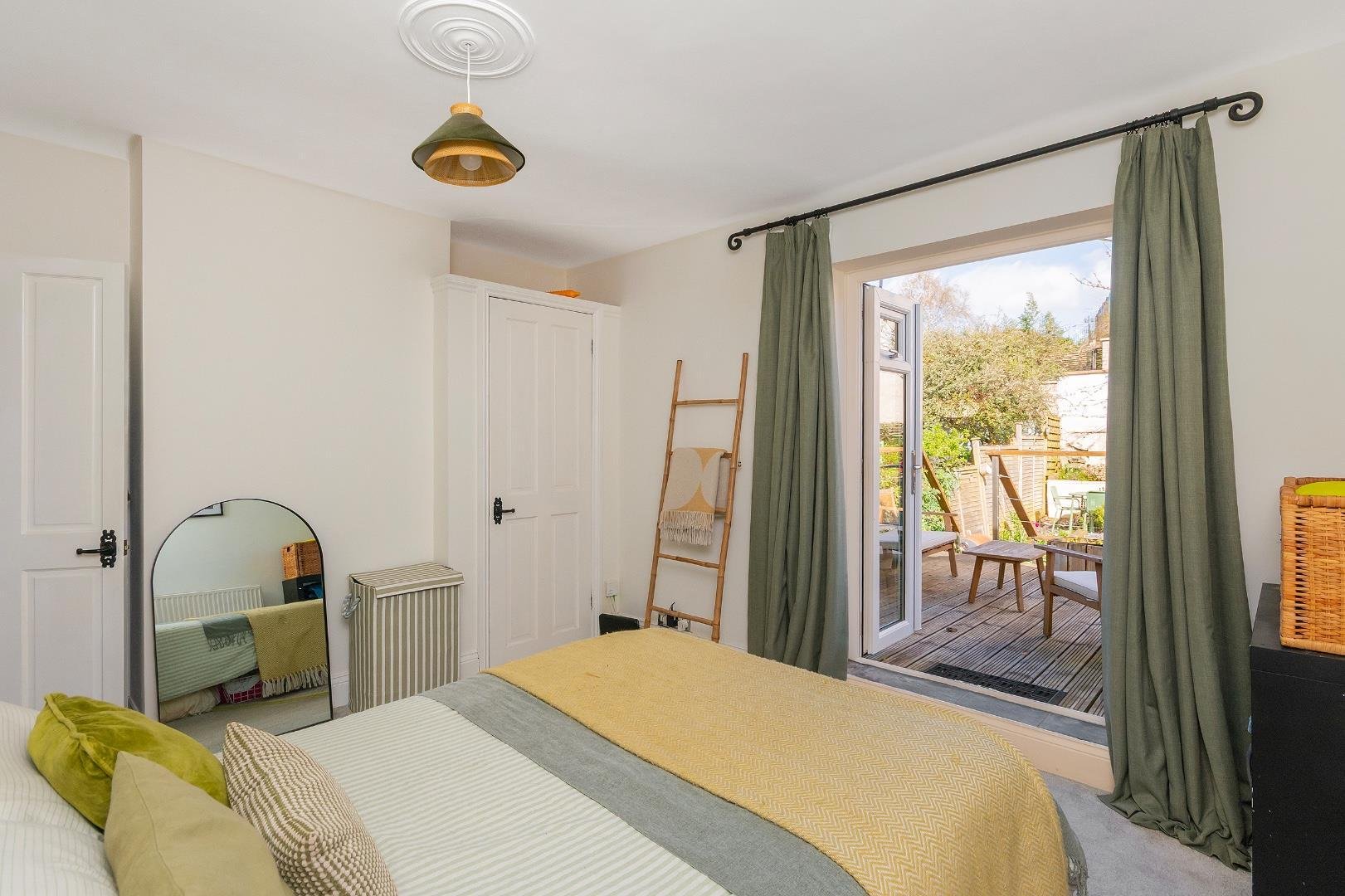 Clifton view totterdown 34588852 0 c6 vtn bedroom b
