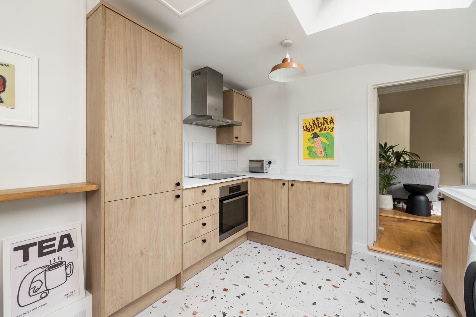 Cotham vale cotham 34900654 char9534