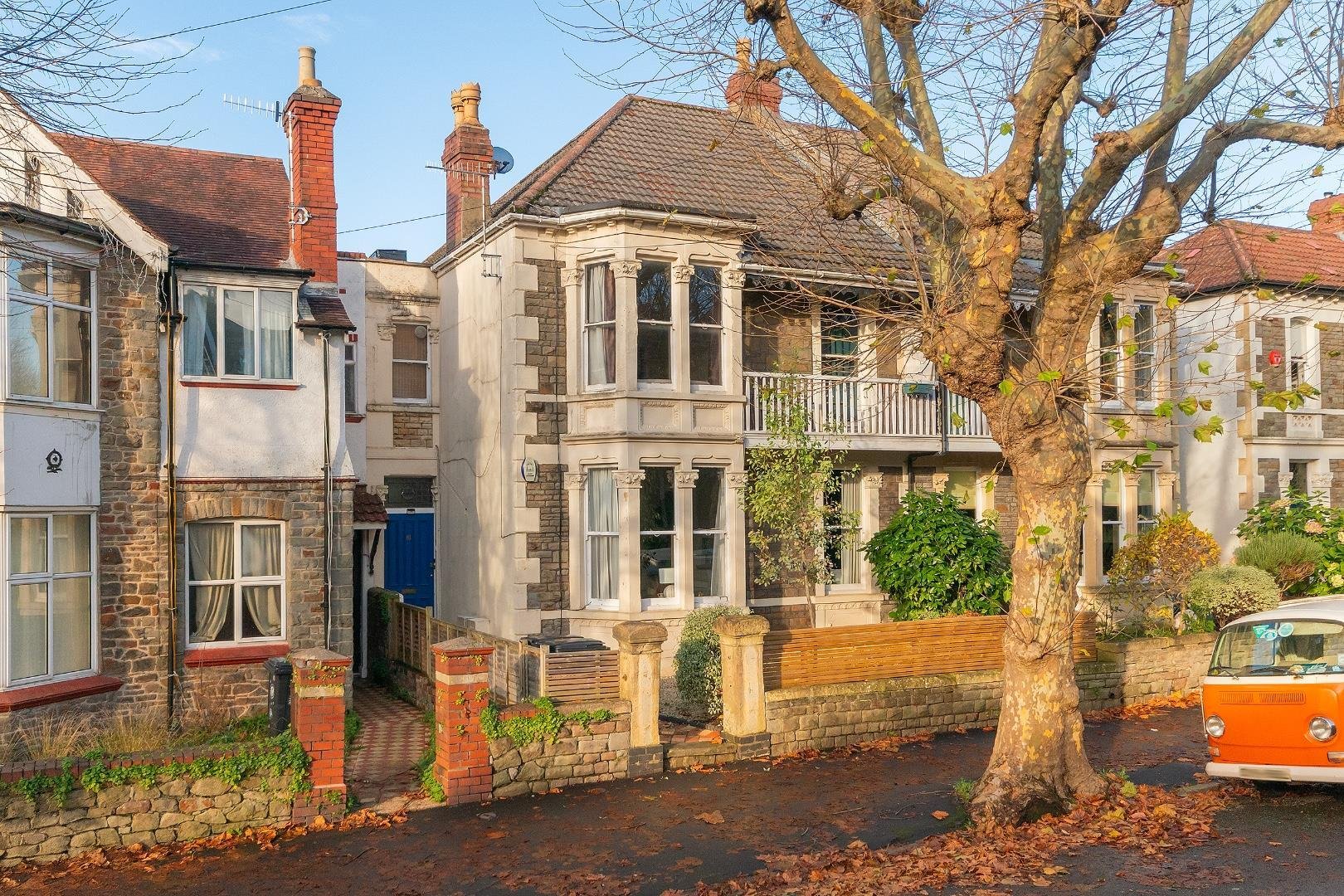Crowndale road knowle 33611190 g1 f6 crtn external j