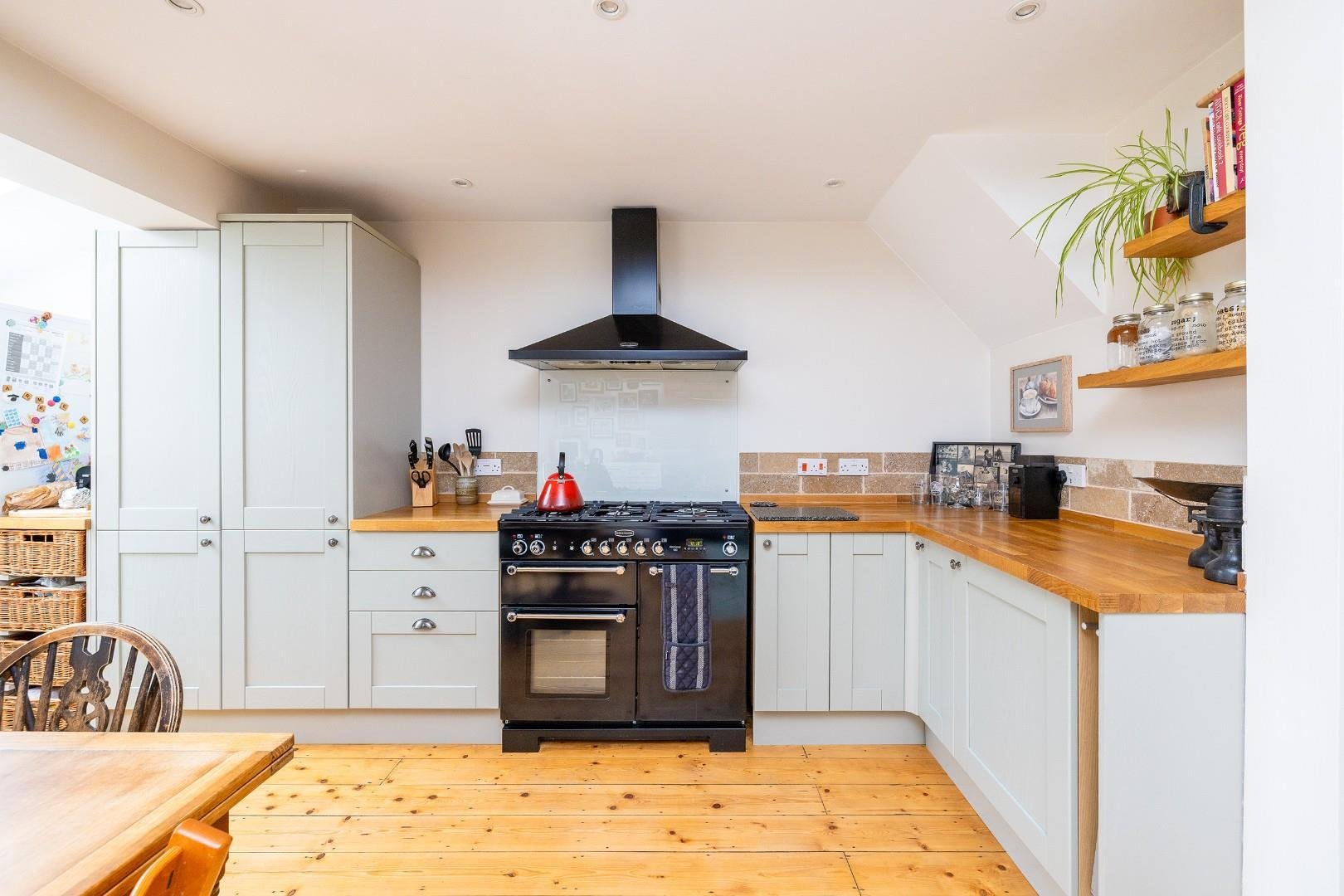 Dovercourt road horfield 34483164 char0616 cn