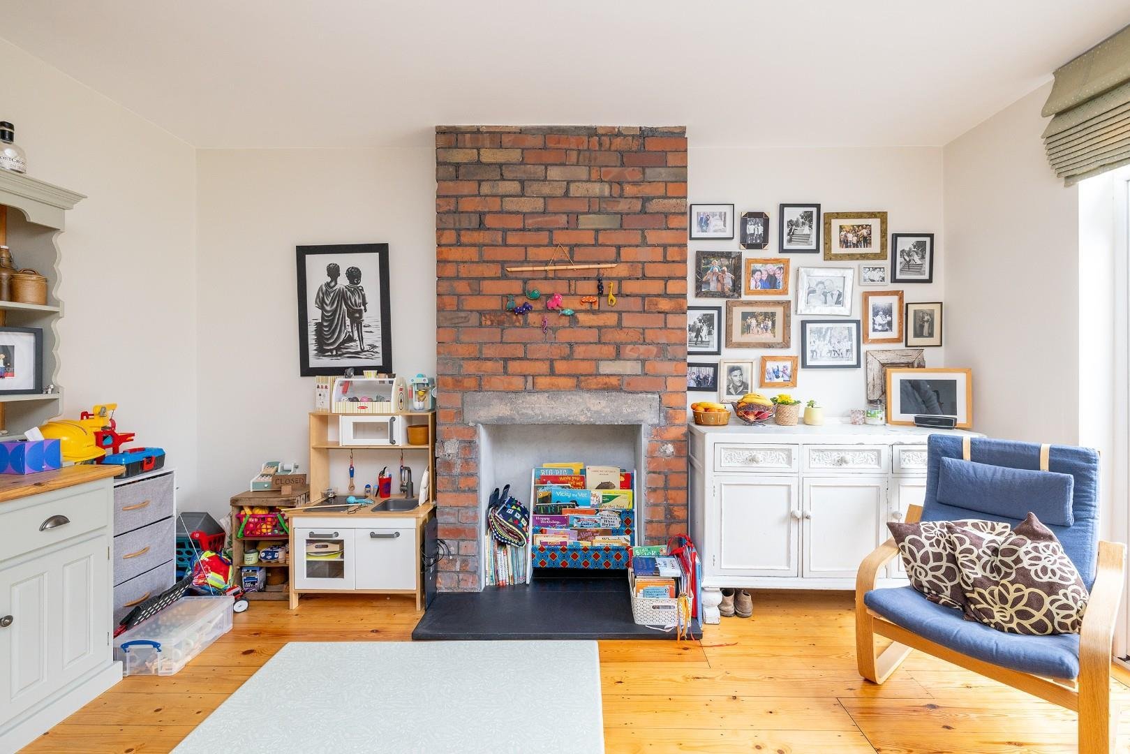 Dovercourt road horfield 34483164 char0628 cn