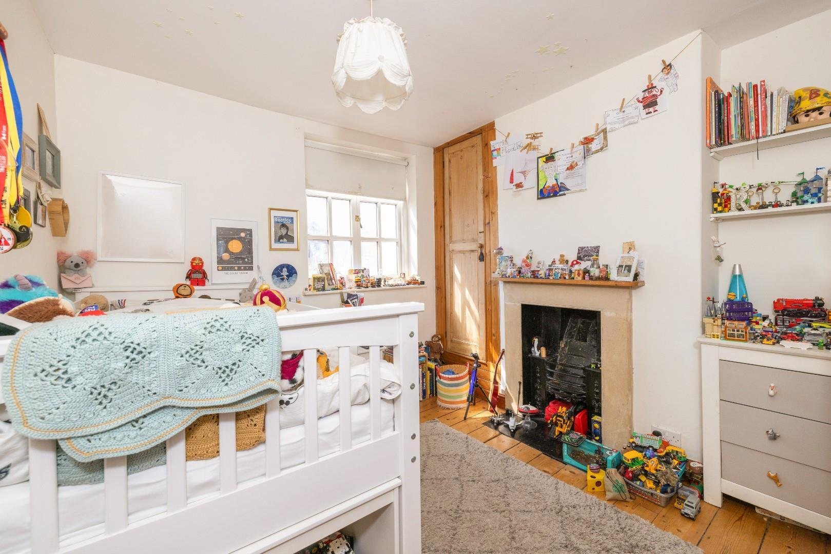 Eastfield terrace henleaze 34665691 char6477 hdr