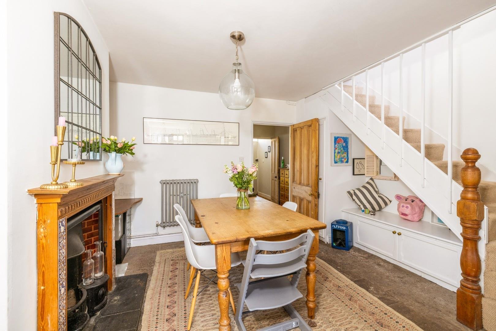 Eastfield terrace henleaze 34665691 char6630 hdr