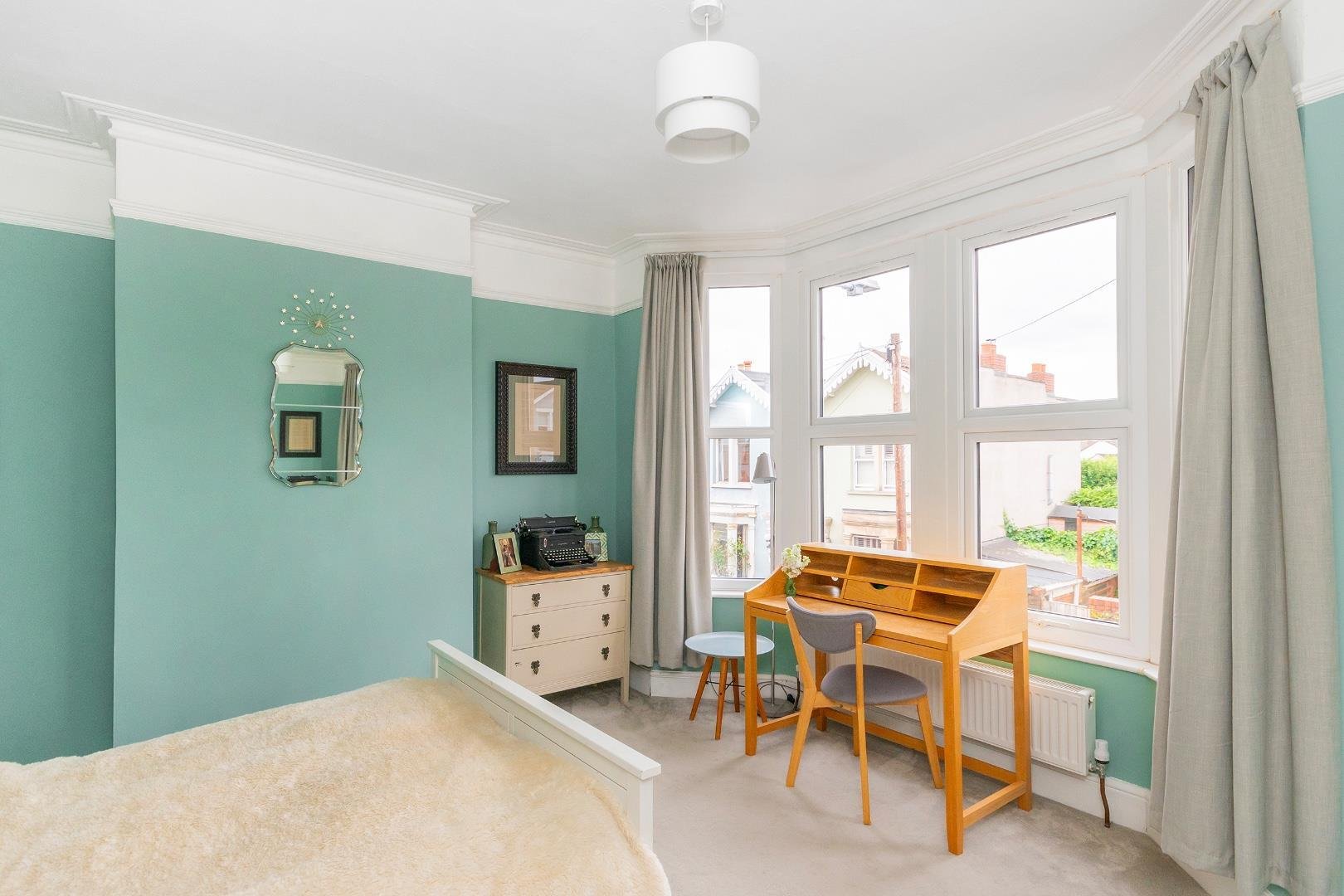 Edgeware road southville 33278713 0 e9 rse bedroom f