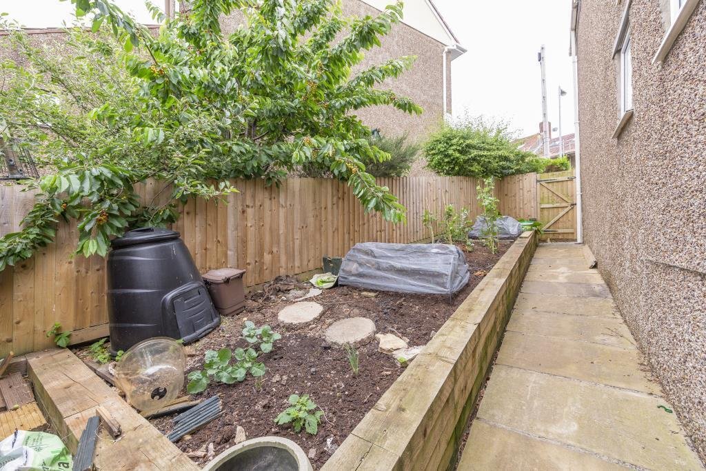 Elmcroft crescent horfield 32073375 14