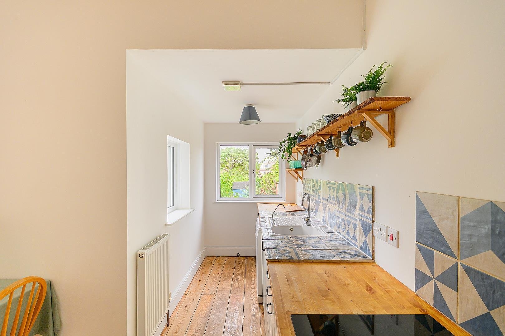 Everest avenue fishponds 34945366 0 e6 afs kitchen diner c