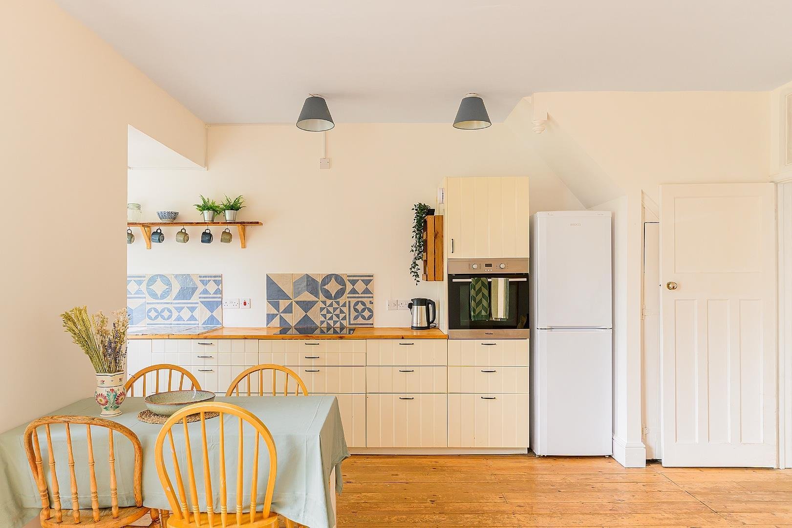Everest avenue fishponds 34945366 0 e6 afs kitchen diner d
