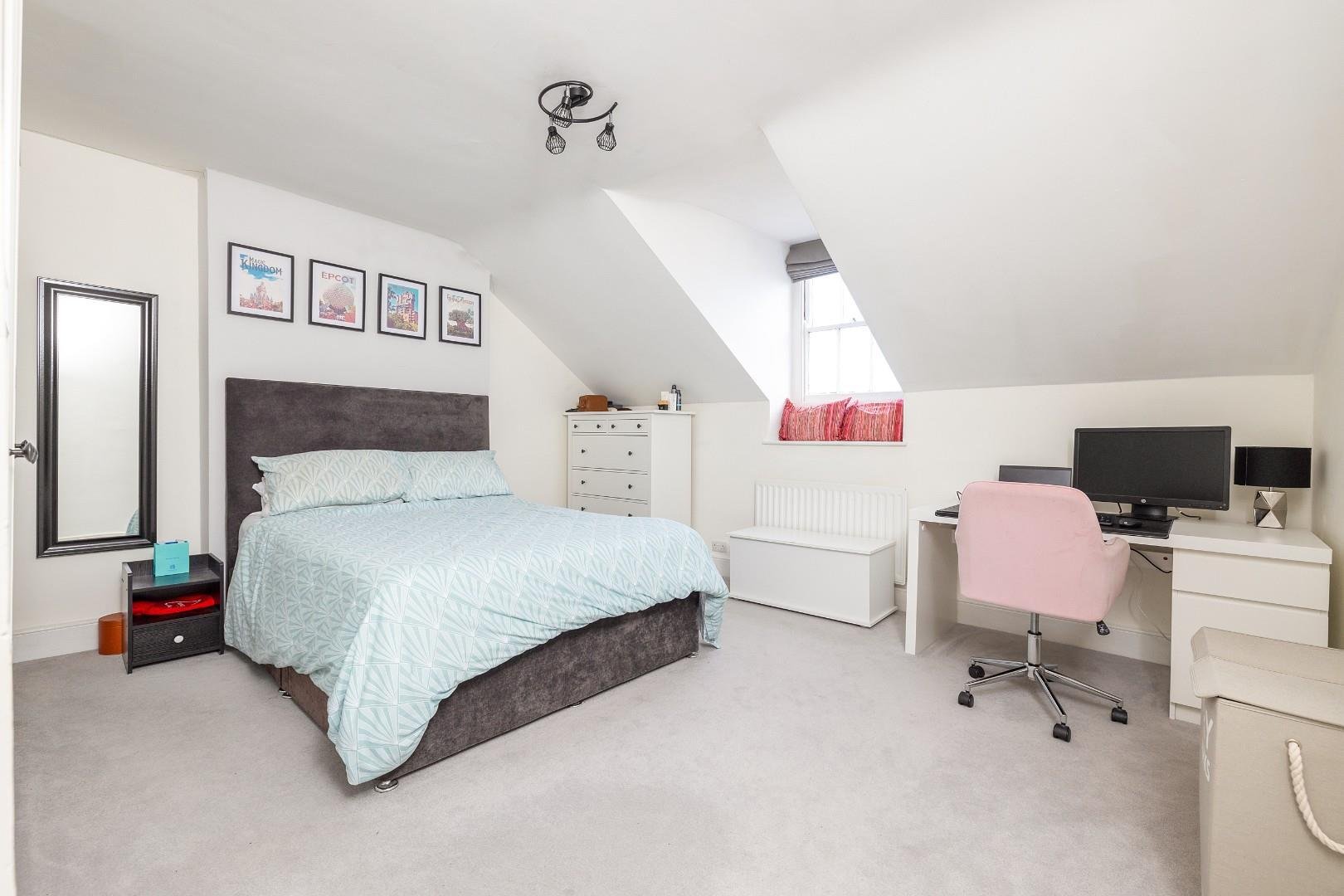 Fernbank road redland 33566531 cd7 a9429