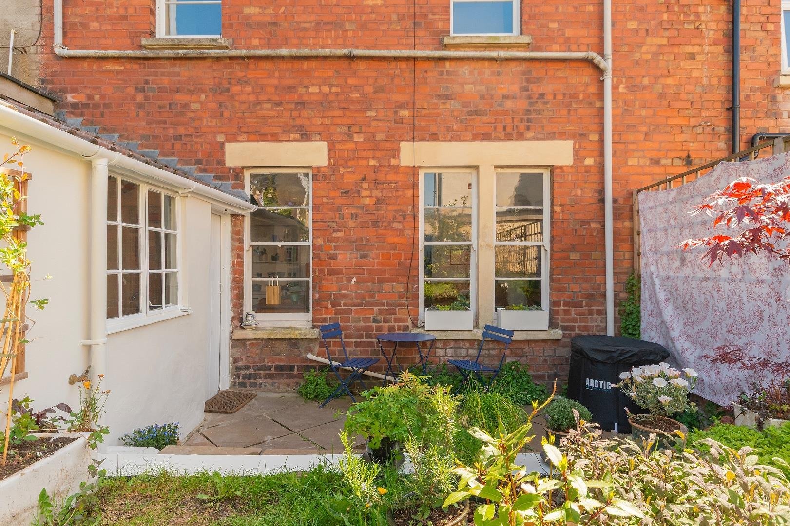 Fishponds road eastville 34656692 4 f7 rev external f