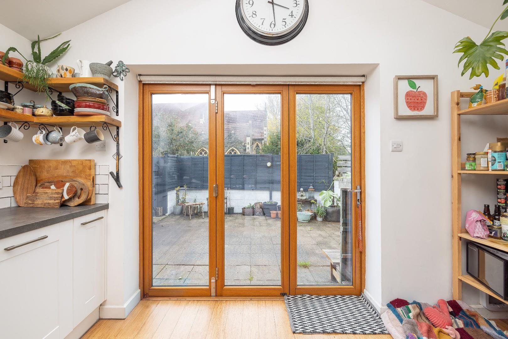 Grove park terrace fishponds 34284936 char7761