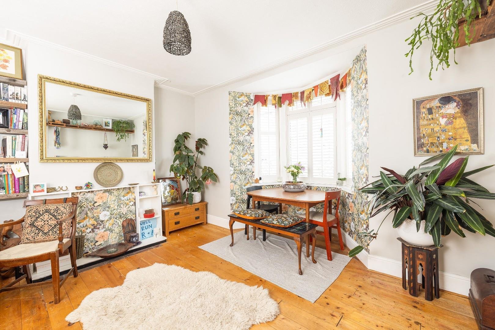Grove park terrace fishponds 34284936 char7814