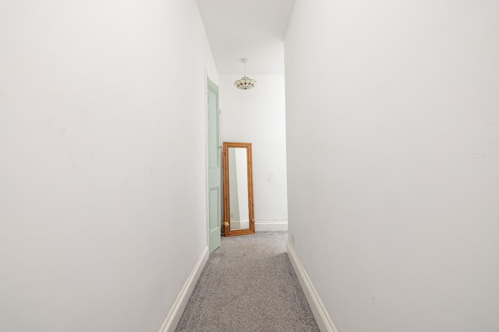 Grove park terrace fishponds 34284936 char7832