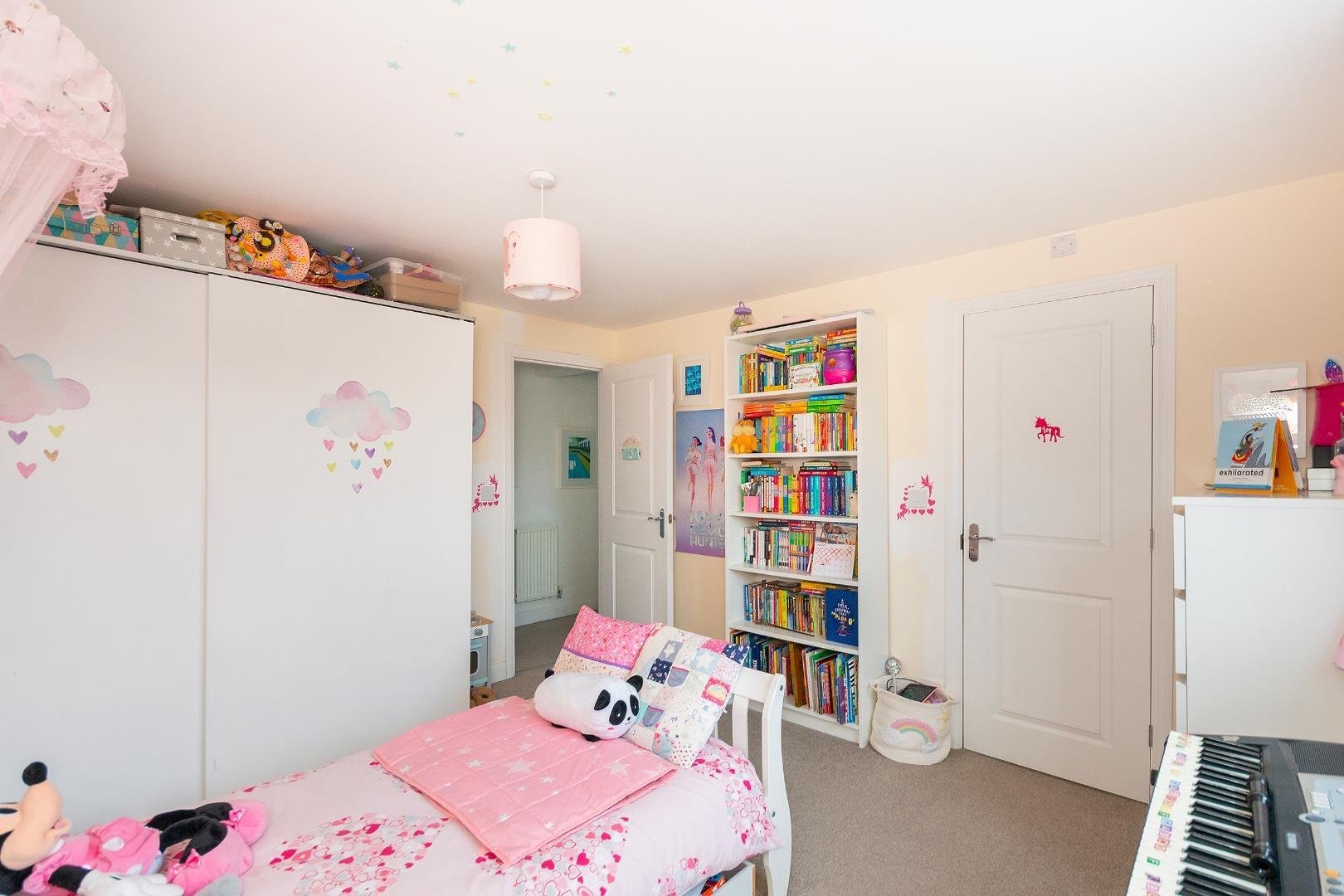 Hamilton way whitchurch village 34415981 3 h6 wwh bedroom b