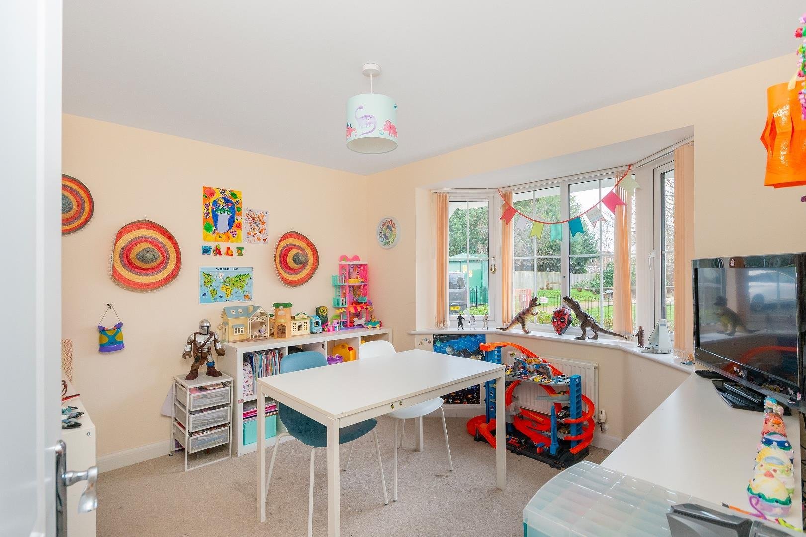 Hamilton way whitchurch village 34415981 3 h6 wwh dining room b