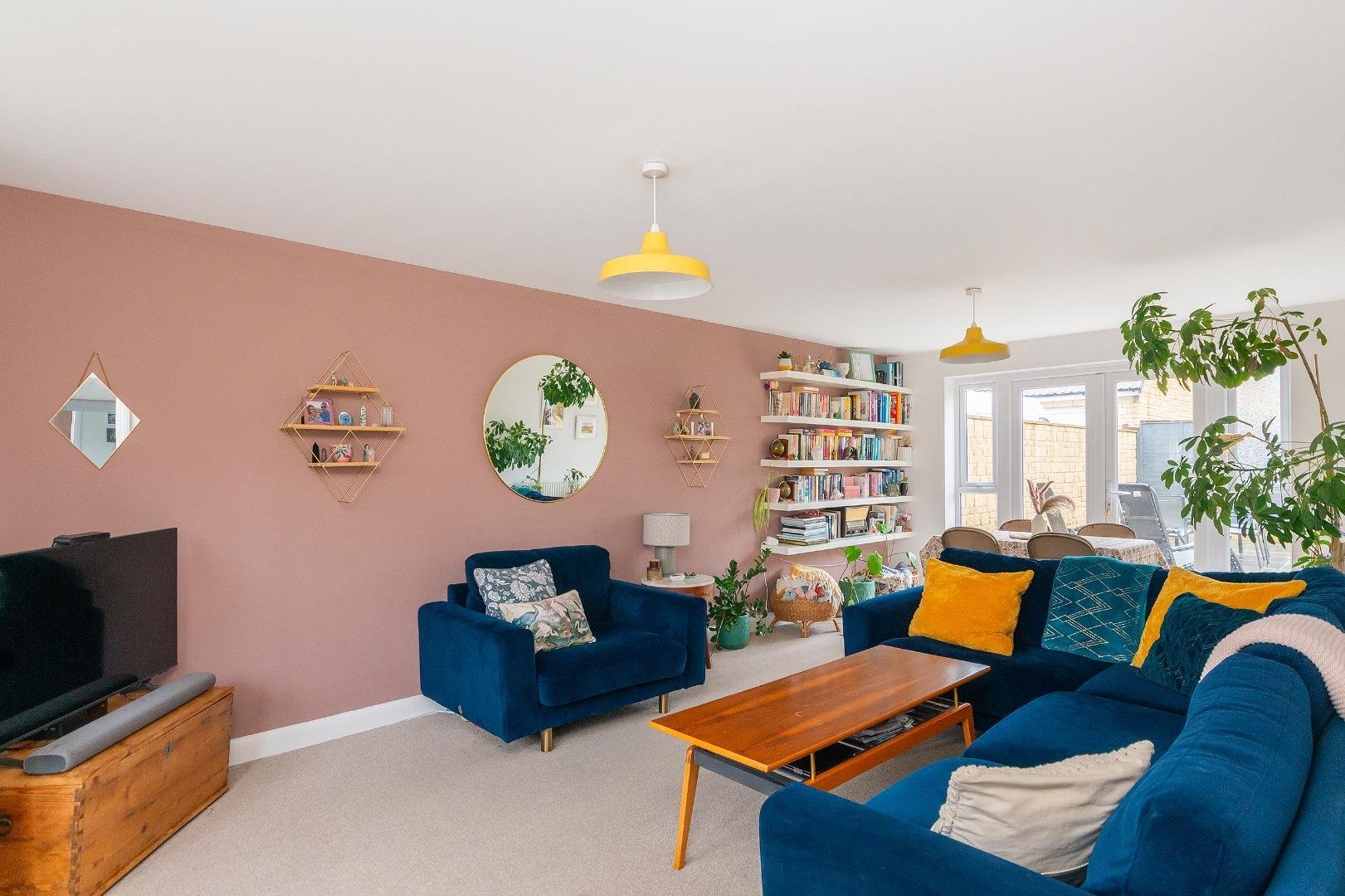 Hamilton way whitchurch village 34415981 3 h6 wwh living room e