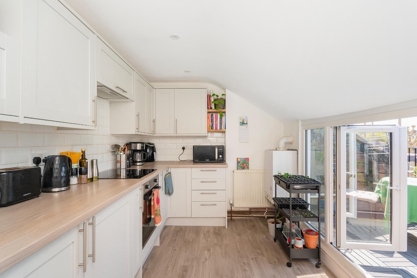 Hampton road redland 34638169 t4 f4 fhrrd kitchen c