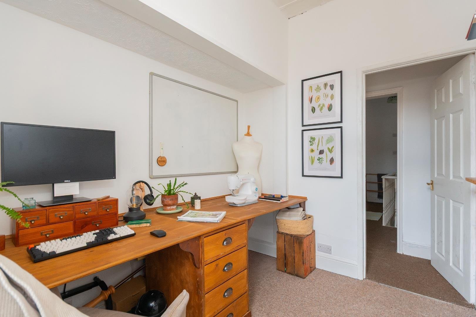 Hanham road hanham 34791031 2 h4 r2 kd bedroom i