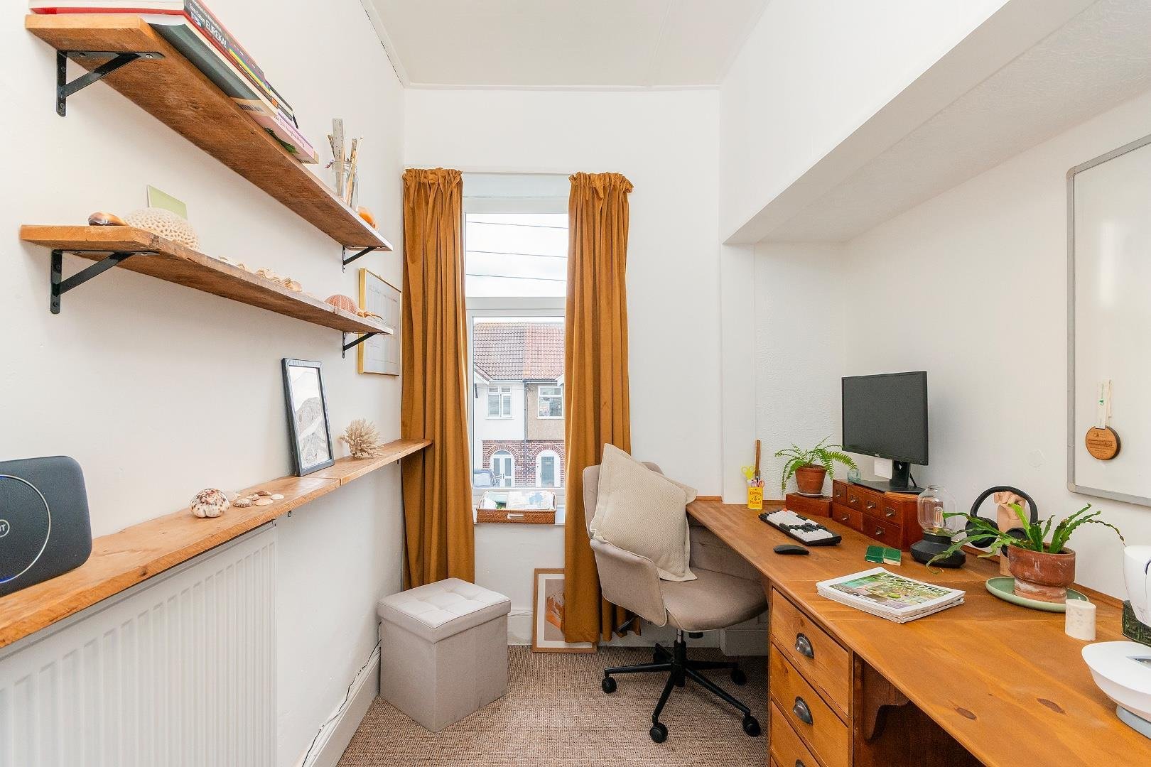 Hanham road hanham 34791031 2 h4 r2 kd bedroom k