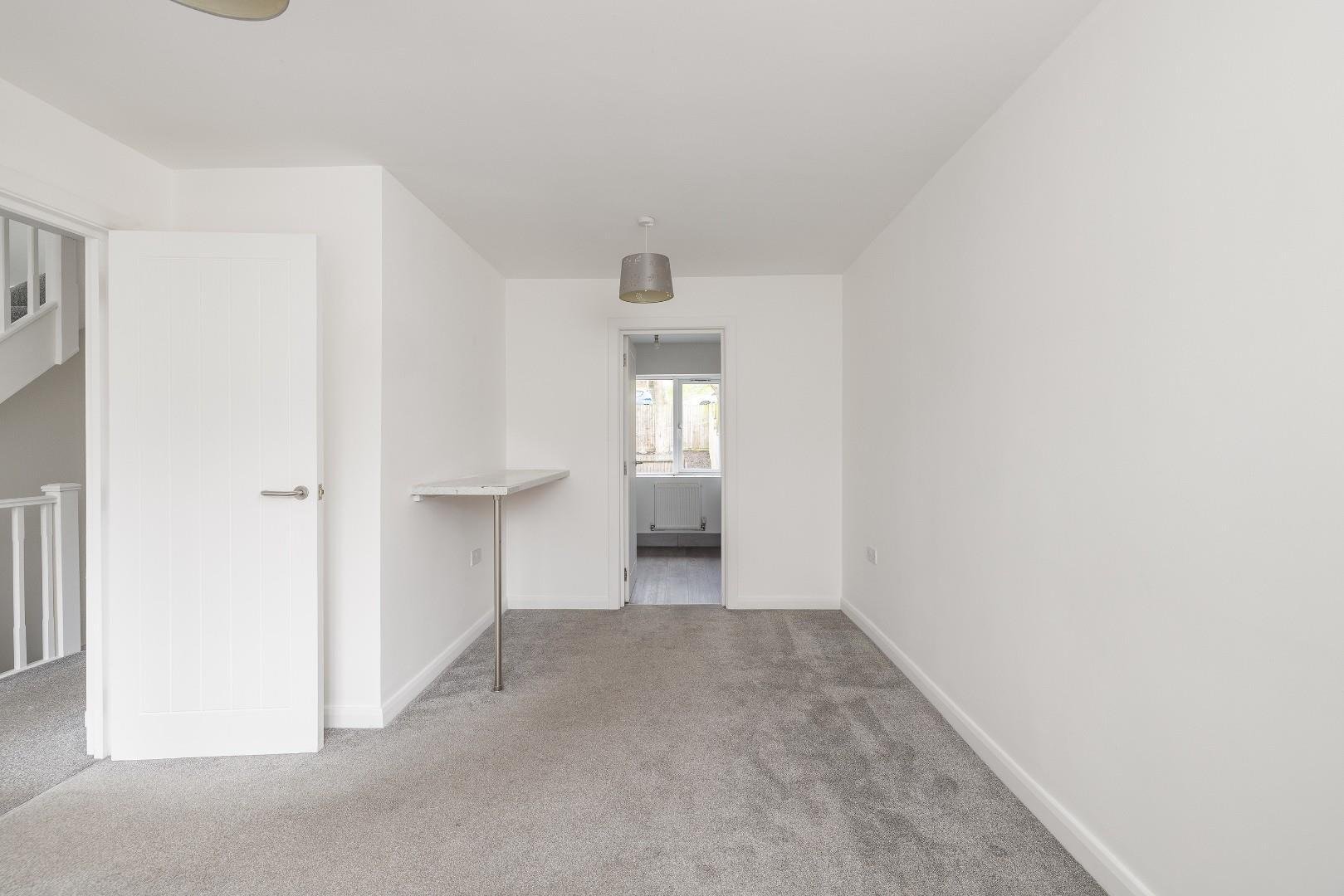 Hencliffe road stockwood 34369886 char4929