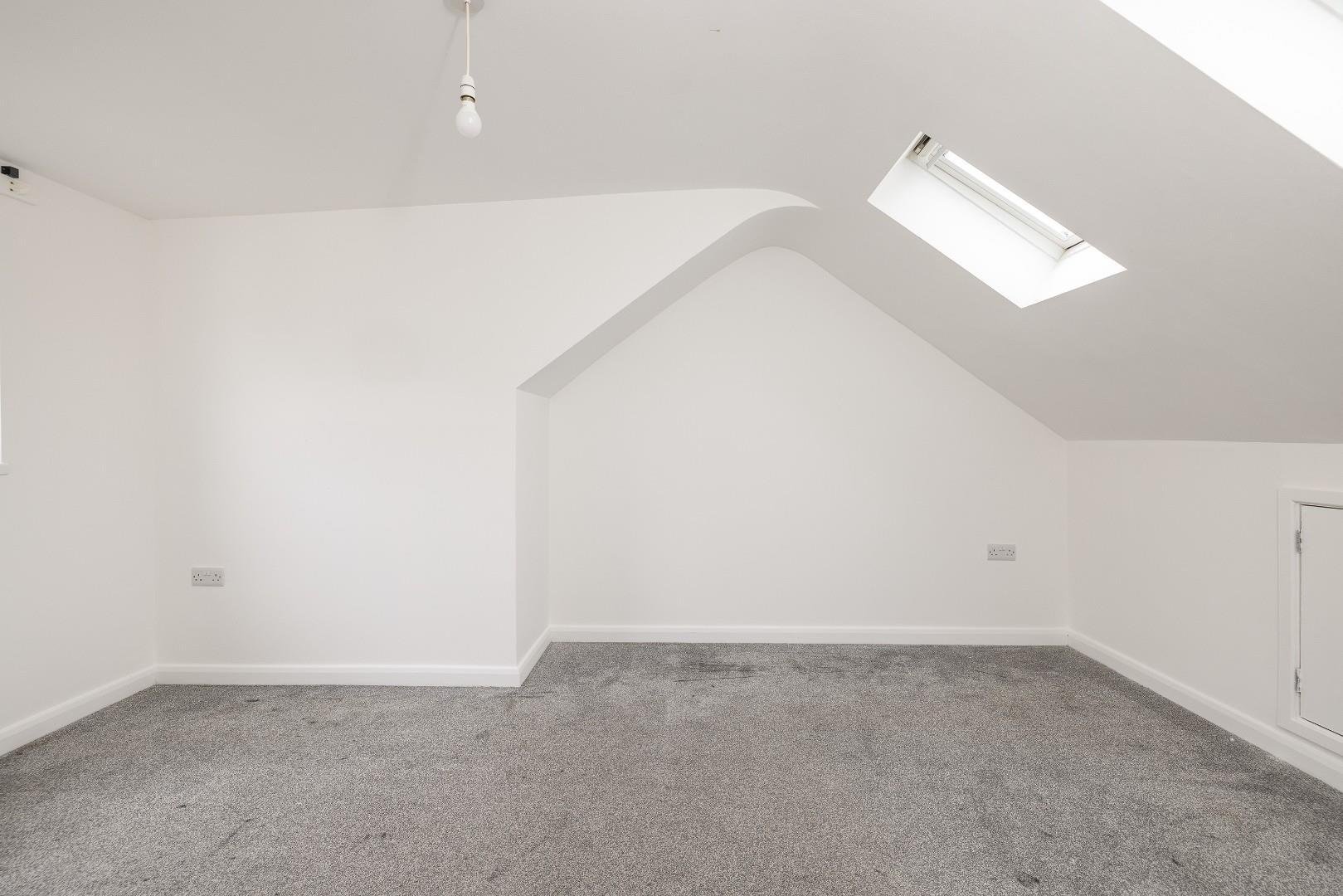 Hencliffe road stockwood 34369886 char4950