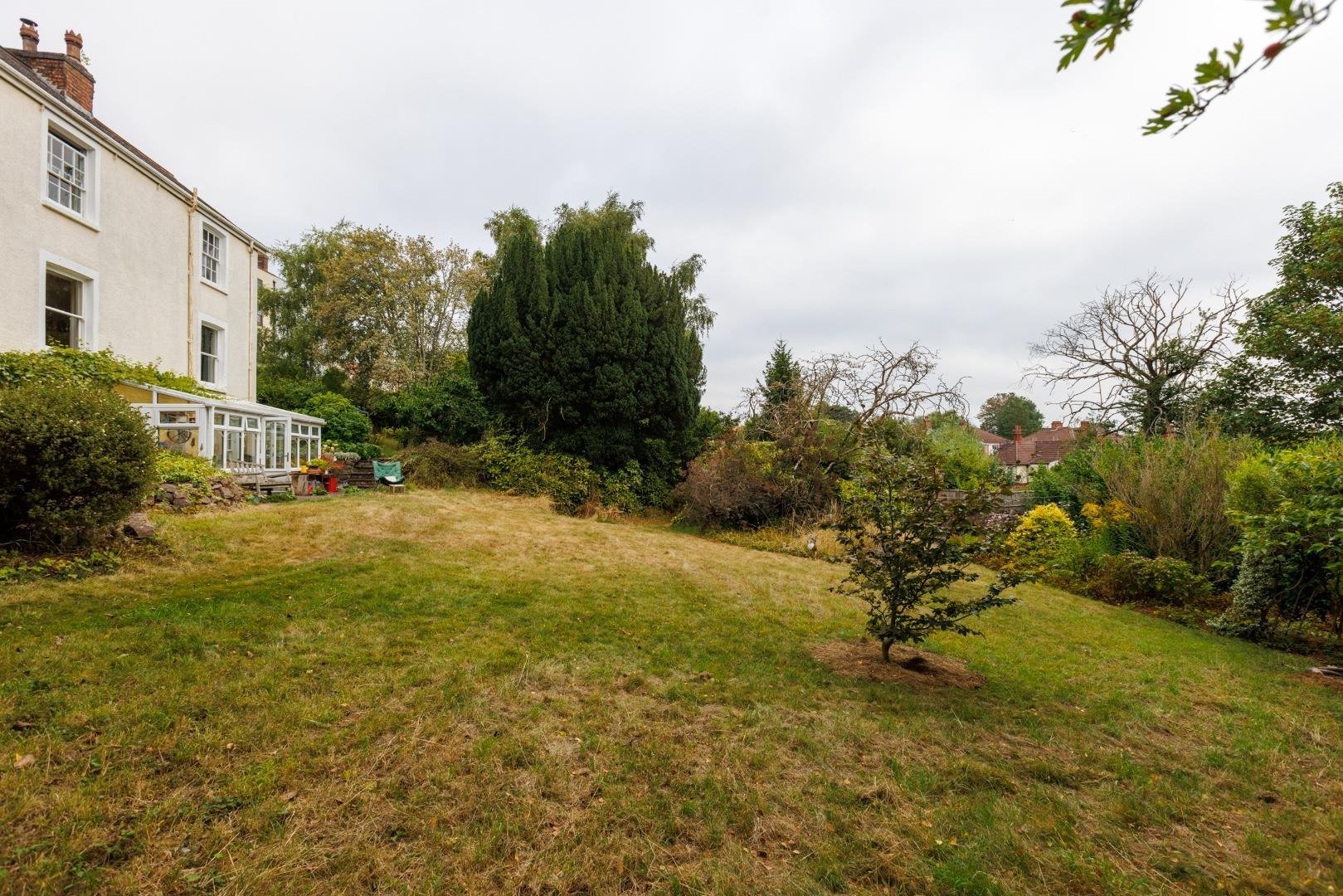 Hillside road long ashton 34912704 6 hillside road 8
