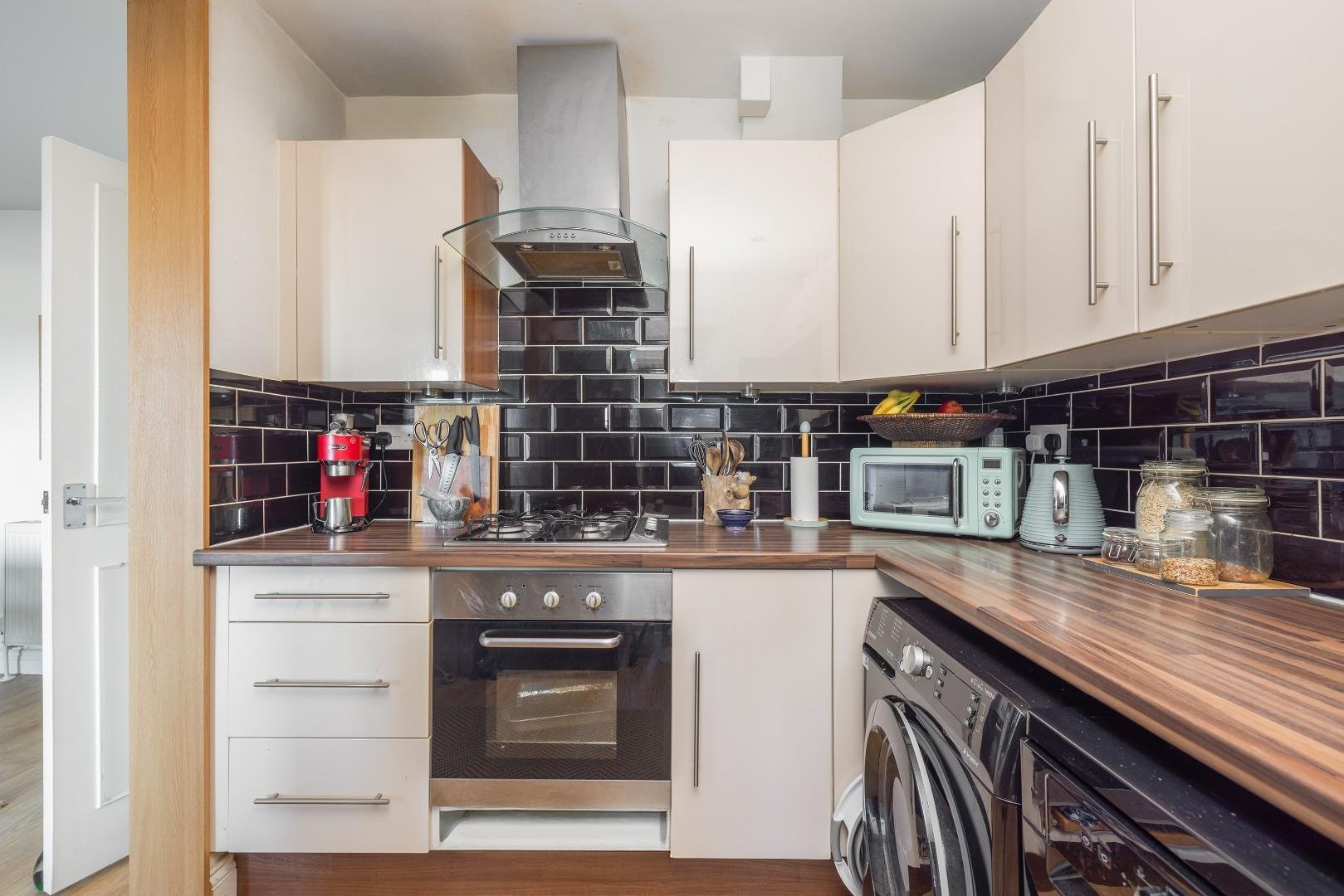 Ilchester crescent bedminster down 34369877 char9483