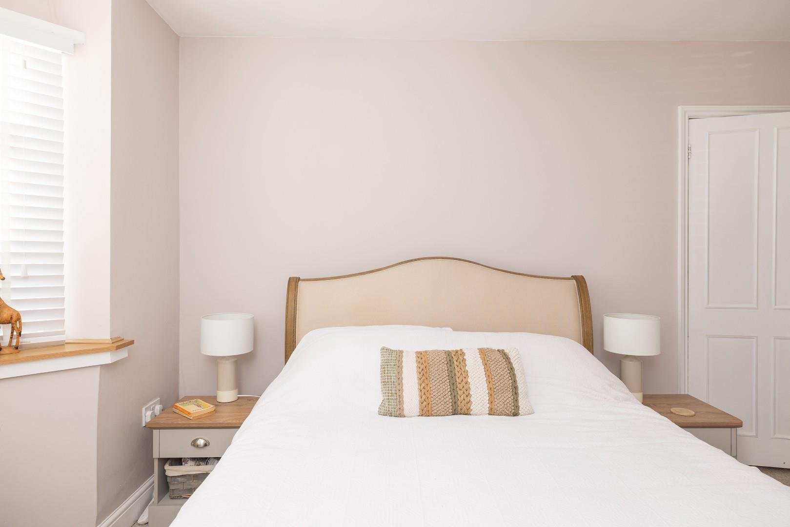 Ilchester crescent bedminster down 34369877 char9557