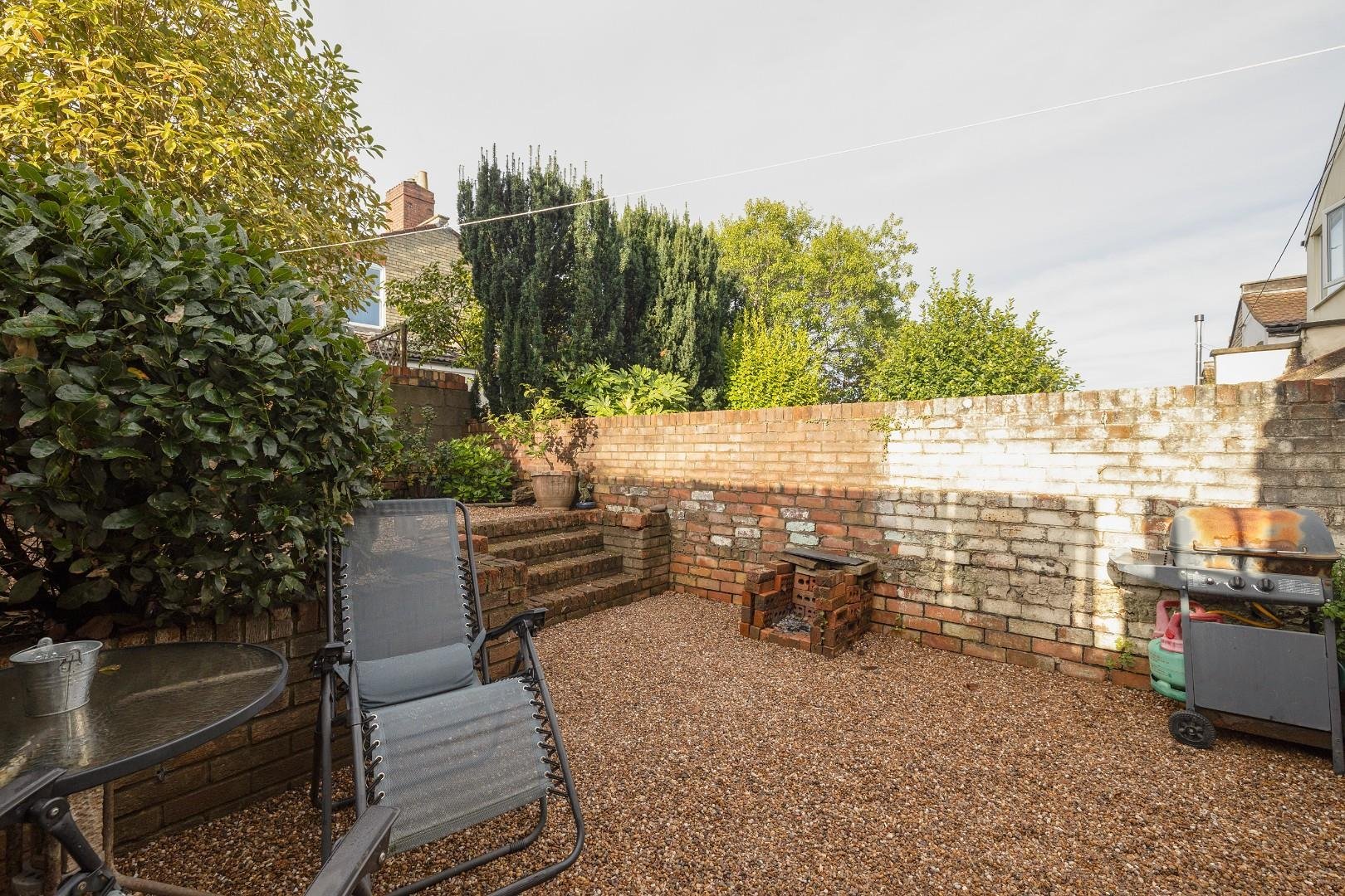 Leighton road southville 33460423 cd7 a6485