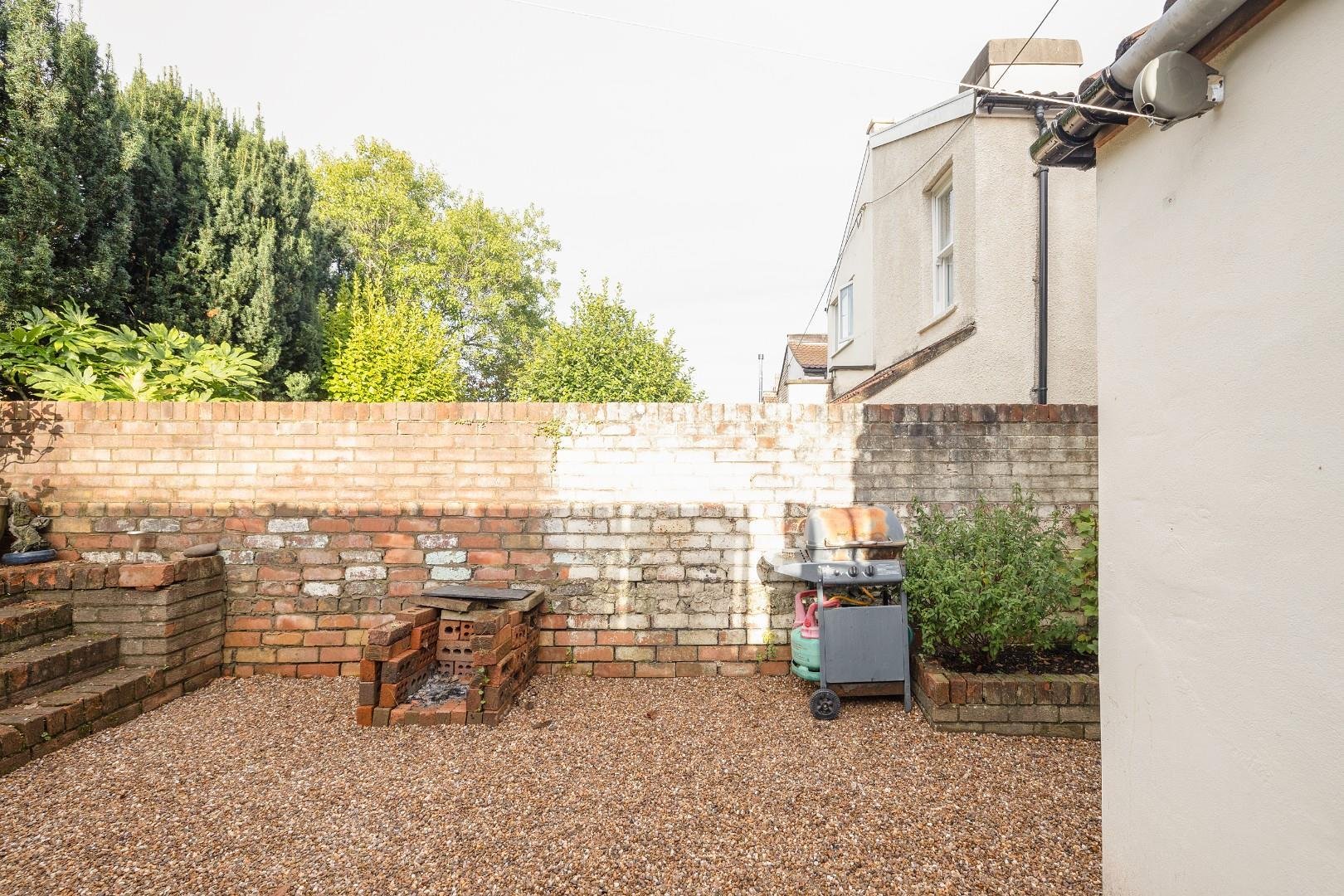 Leighton road southville 33460423 cd7 a6486