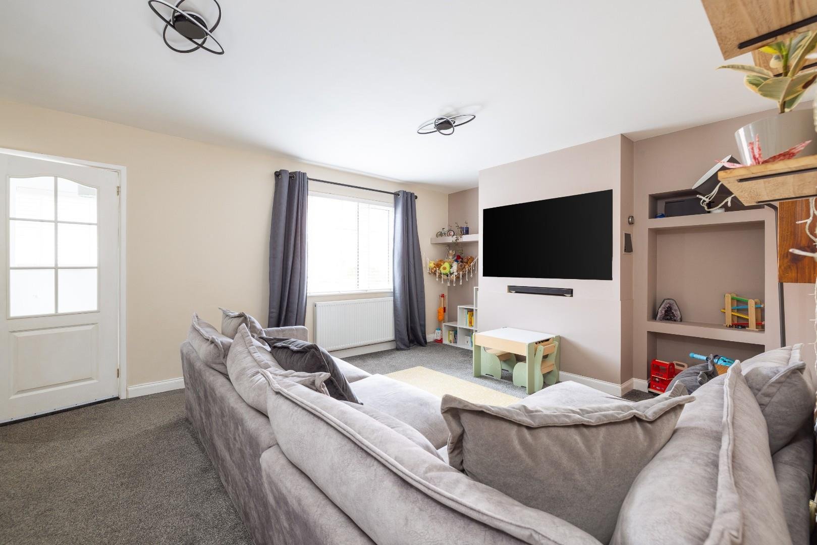 Lisburn road knowle 34615612 char9817