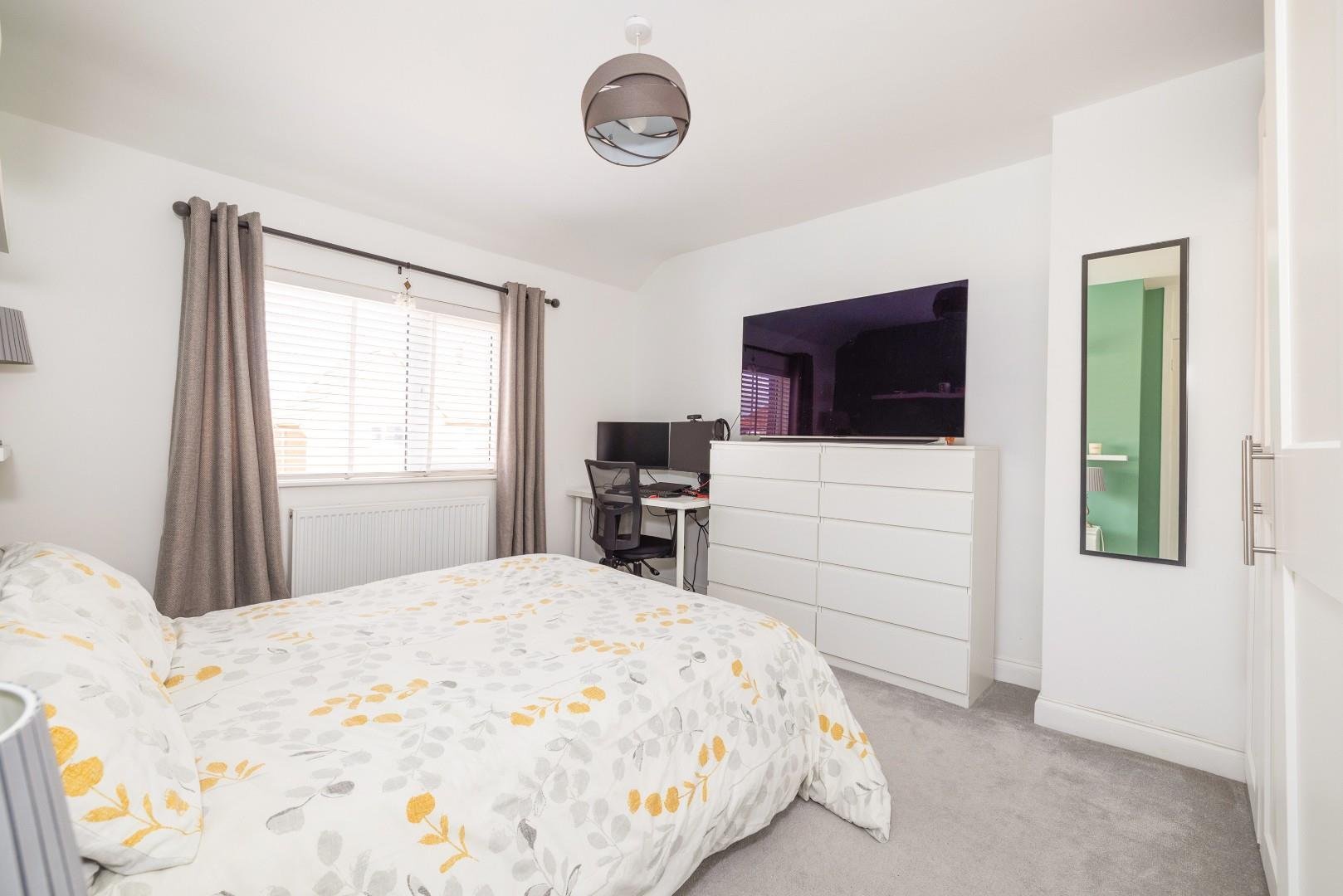 Lisburn road knowle 34615612 char9882