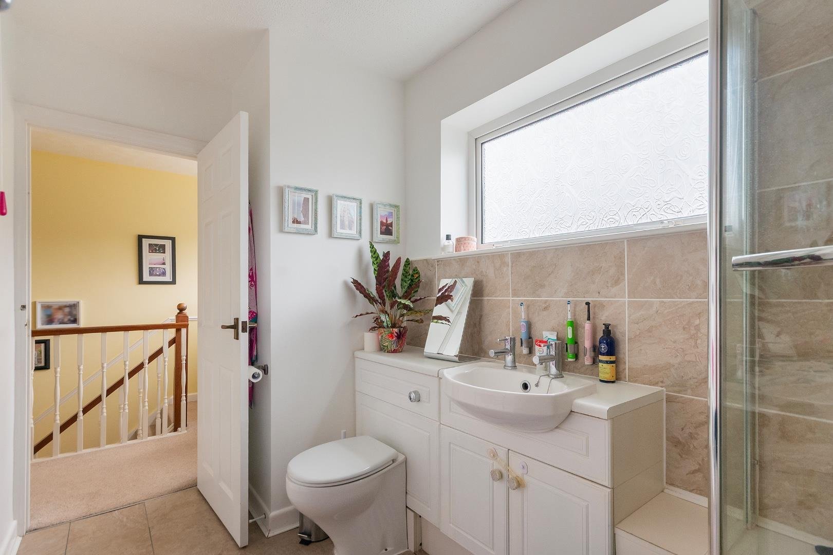 Long acres close coombe dingle 34488381 1 l7 accd bathroom a