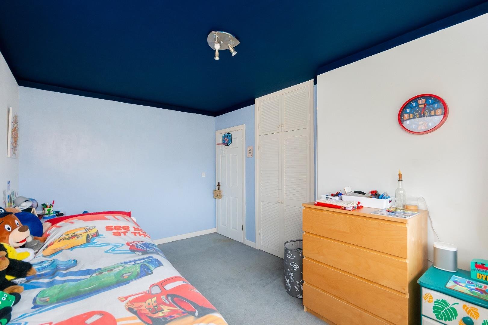 Long acres close coombe dingle 34488381 1 l7 accd bedroom d
