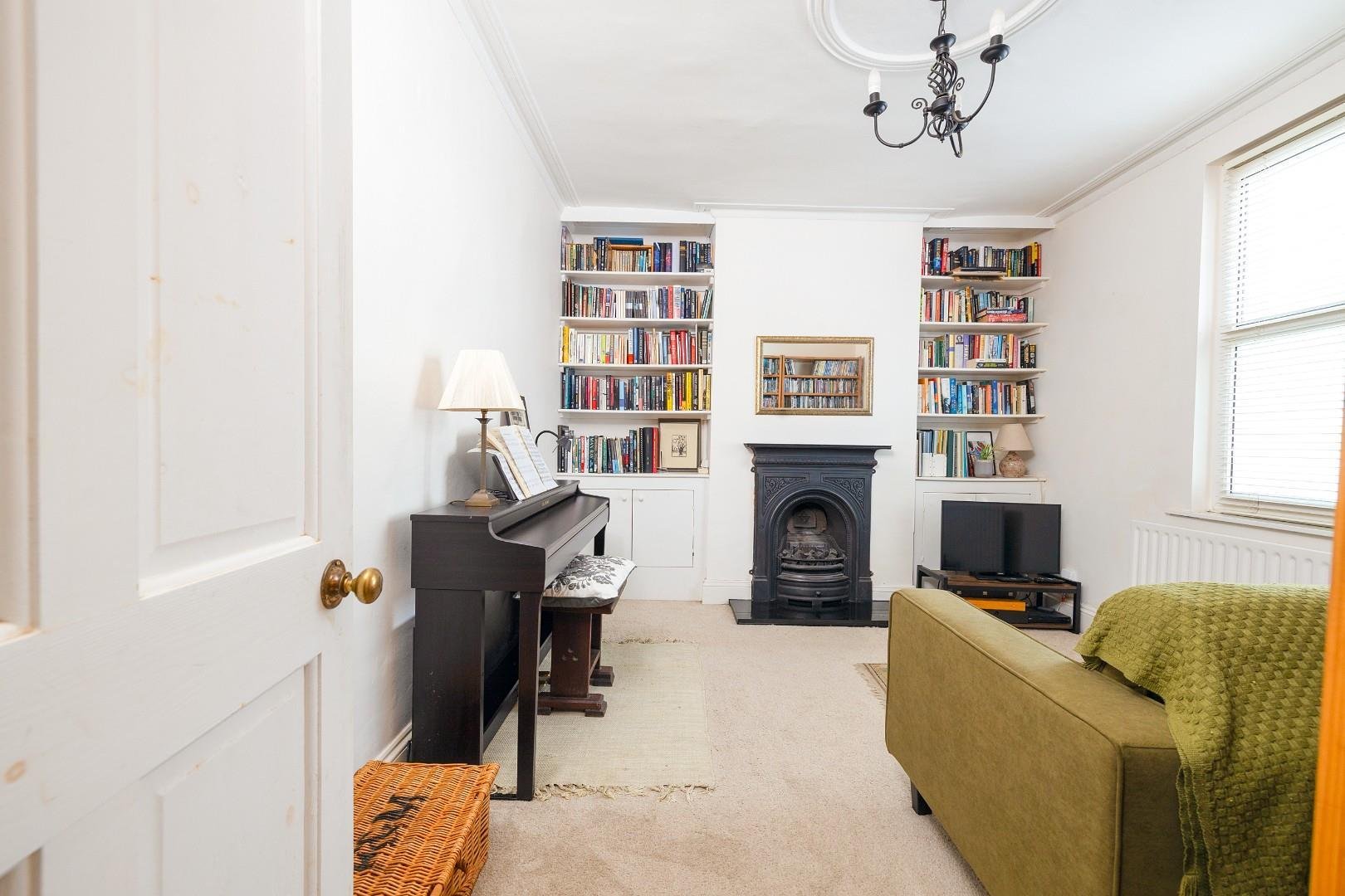 Montgomery street victoria park 33987616 cd7 a8797