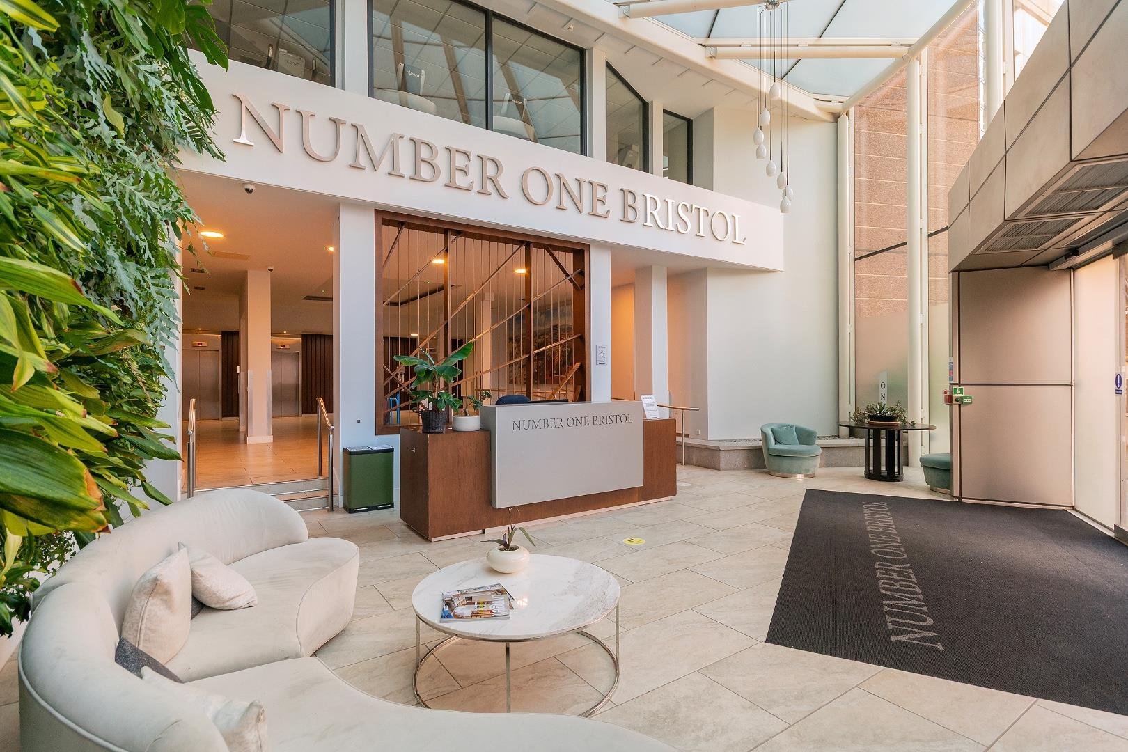Number one building city centre 33723132 11 n04 occ entrance a