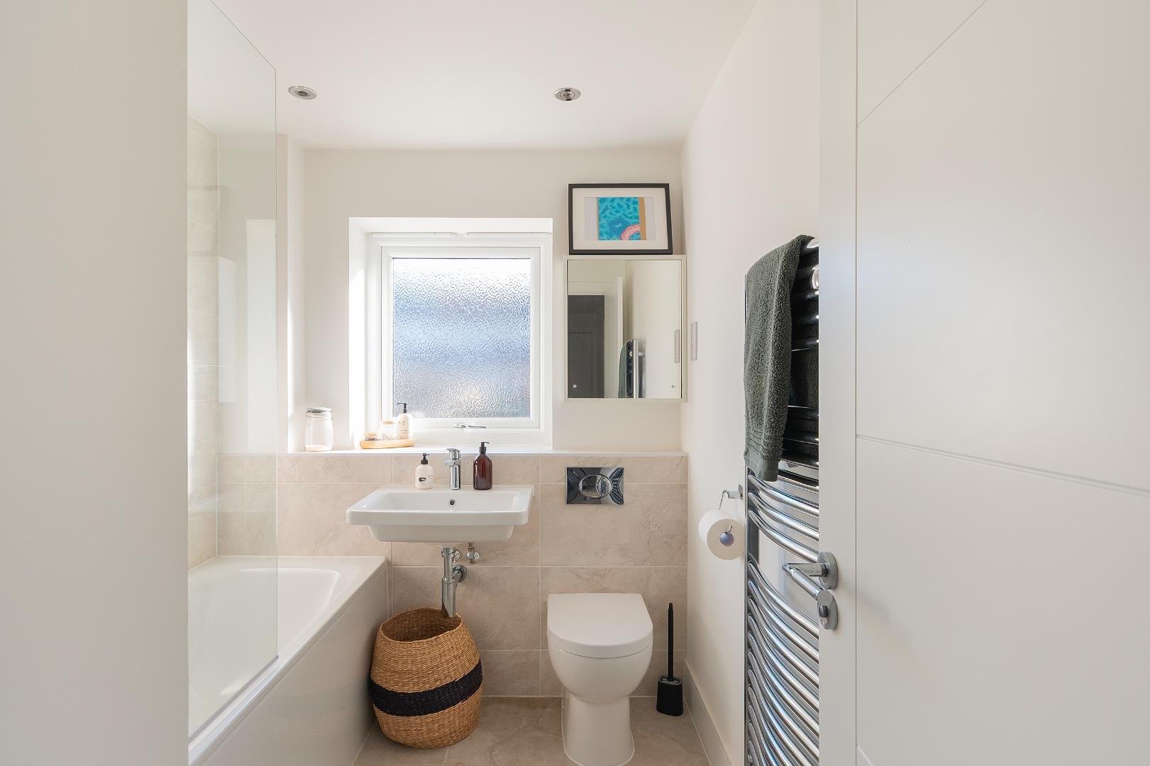 Old pump house close bedminster down 34274756 2 o4 phcbh bathroom c