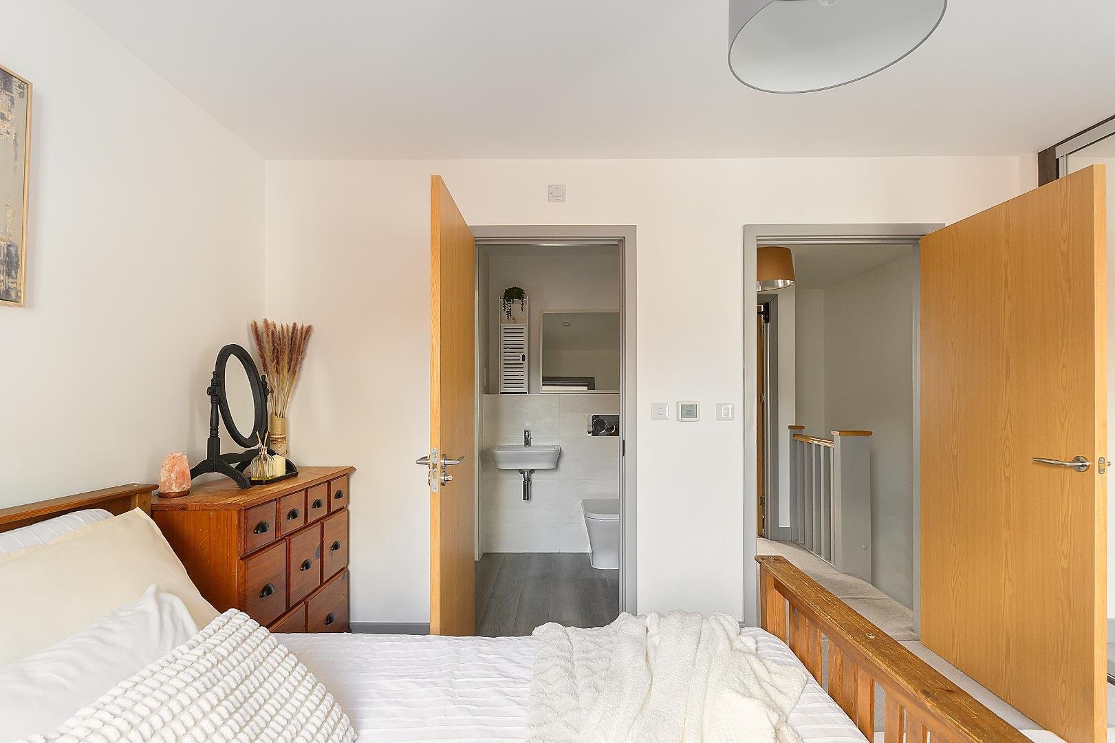 Paintworks arnos vale 34946722 2 p6 w6 av bedroom e