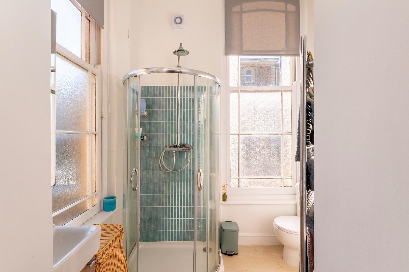 Pembroke road clifton 34572909 f12 p1 r8 cn bathroom c
