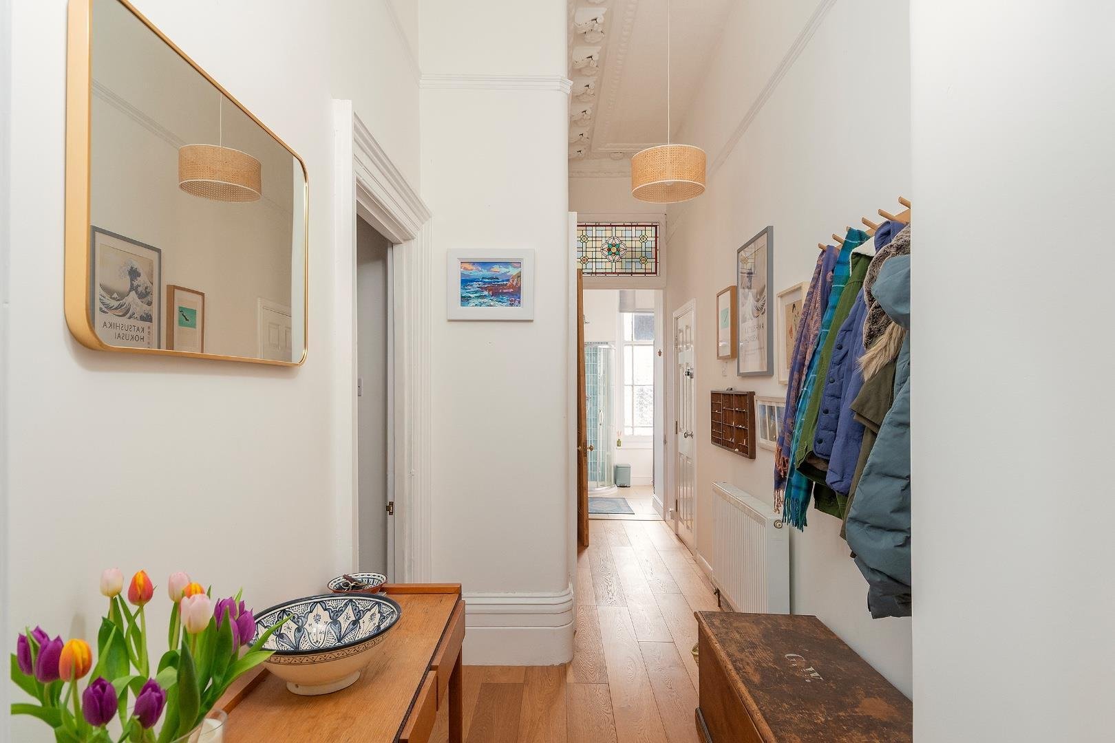 Pembroke road clifton 34572909 f12 p1 r8 cn hallway a